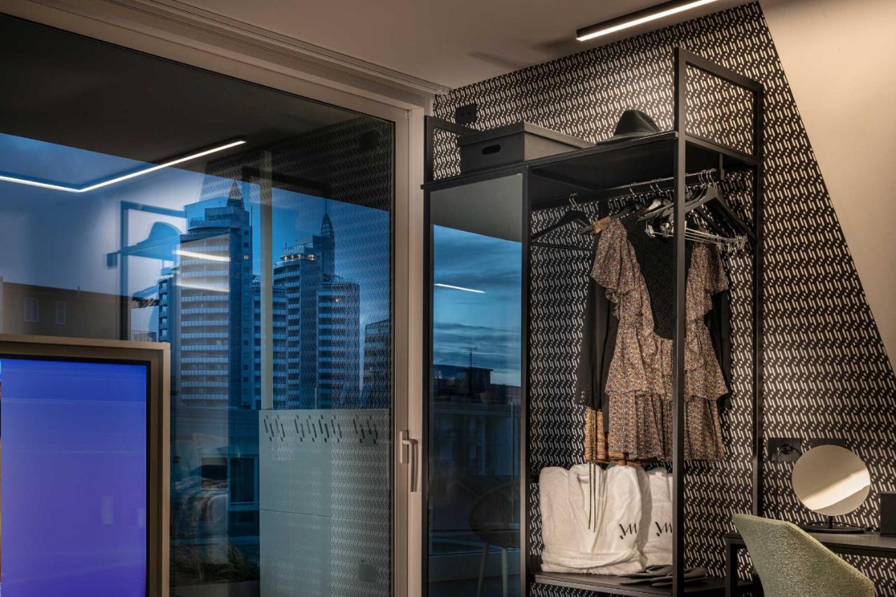 Deluxe Room,1086695653:JPEG